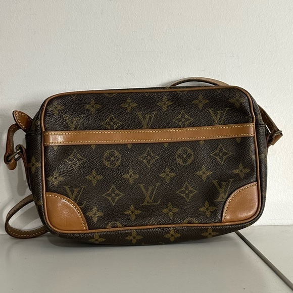 Handbags - LV Crossbody